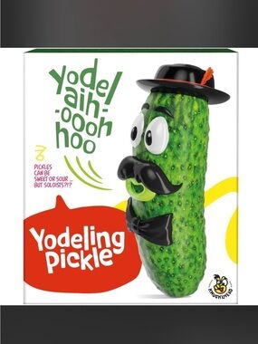 Yodeling Pickle Electronic Novelty Gag Gift Tested w/ Box